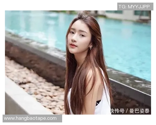 最新女足球球星发型大变身 清新时尚引领潮流风尚